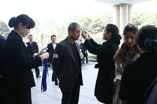 泰國領事到訪，安琪兒海外初謀